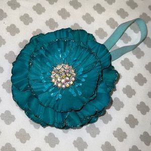 Tieks Flower. Brand new. Came w/shoes. Not used. Just stored away